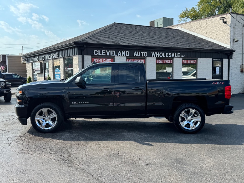 Photo 2 of 2019 Chevrolet Silverado 1500 LD Custom