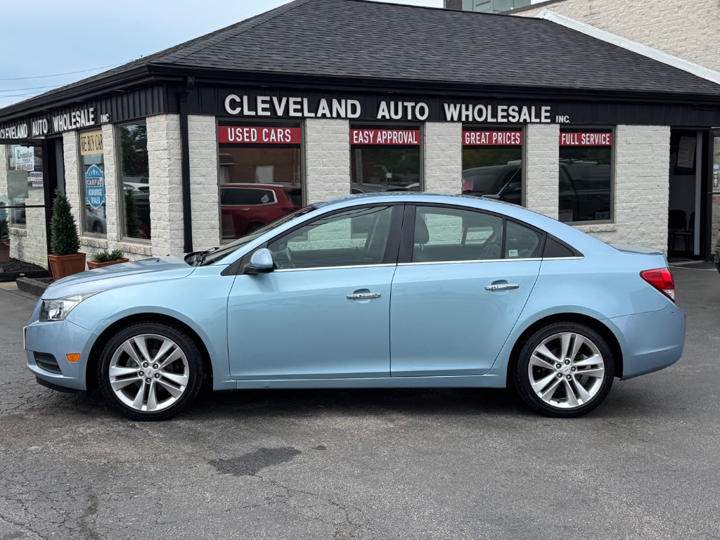 Photo 2 of 2011 Chevrolet Cruze LTZ