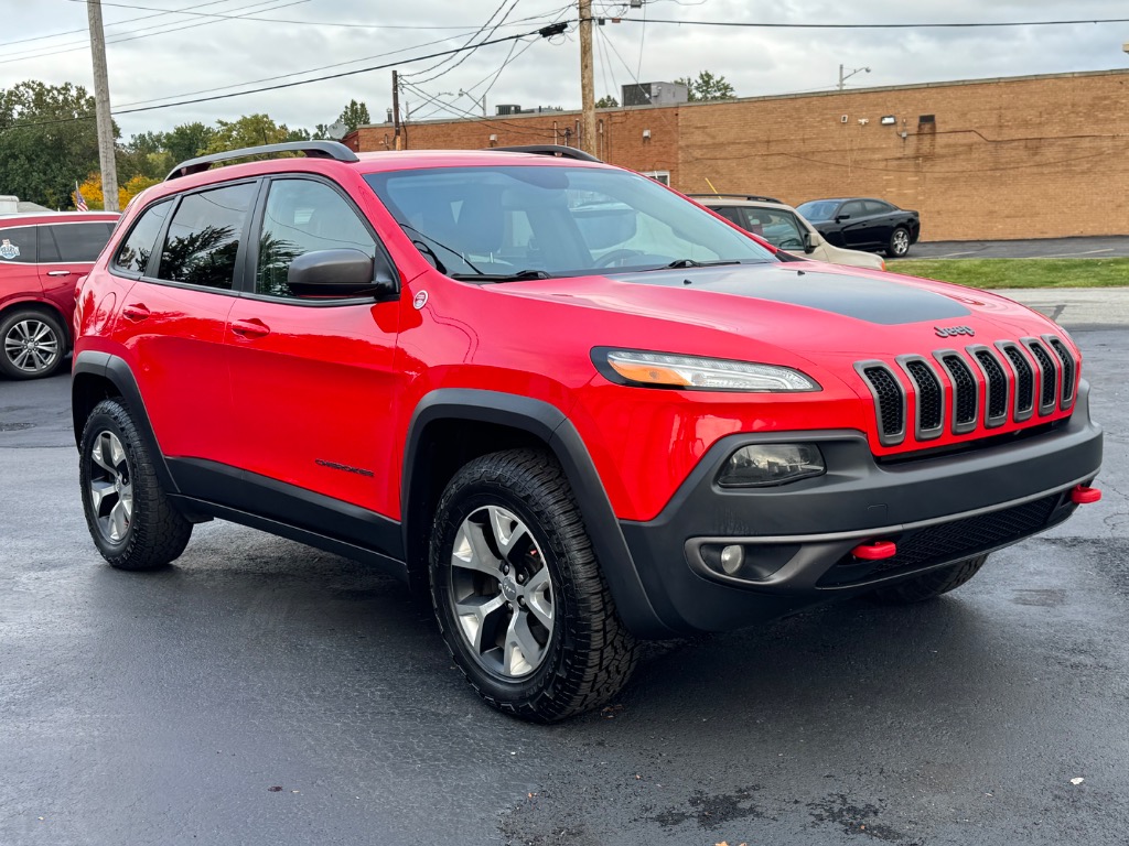 Photo 4 of 2017 Jeep Cherokee Trailhawk