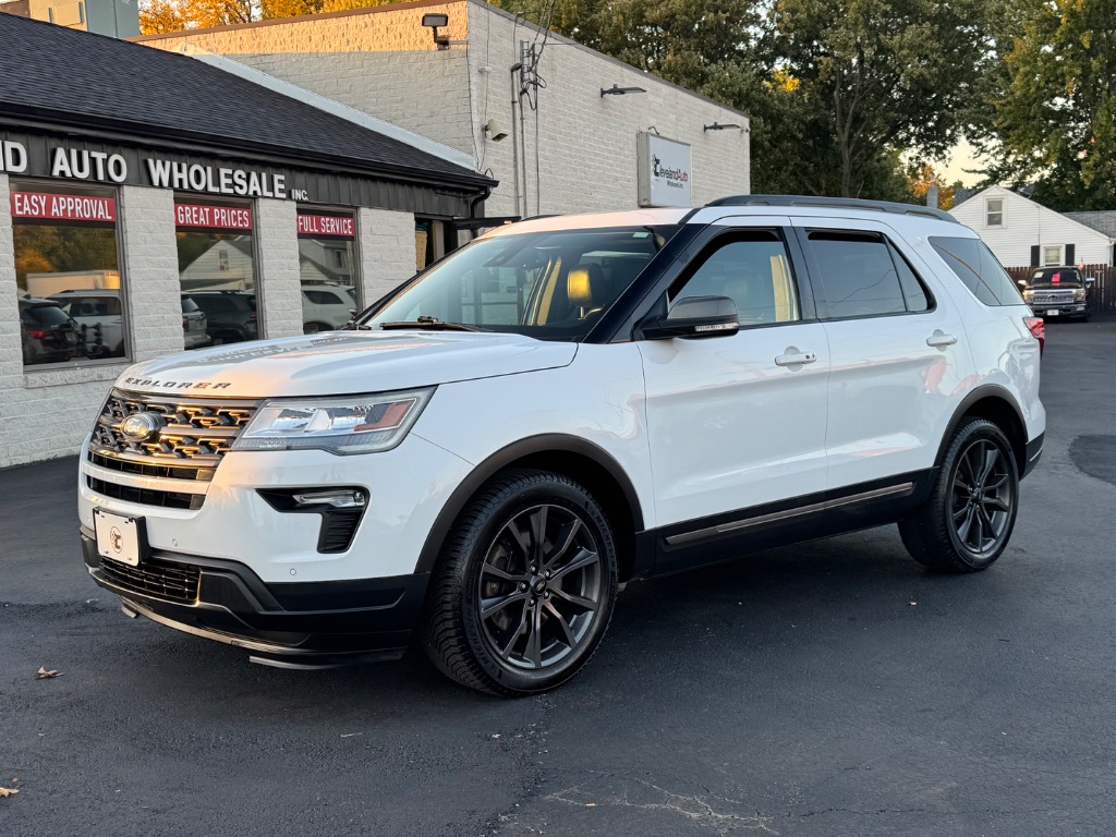 Photo 1 of 2018 Ford Explorer SPORT