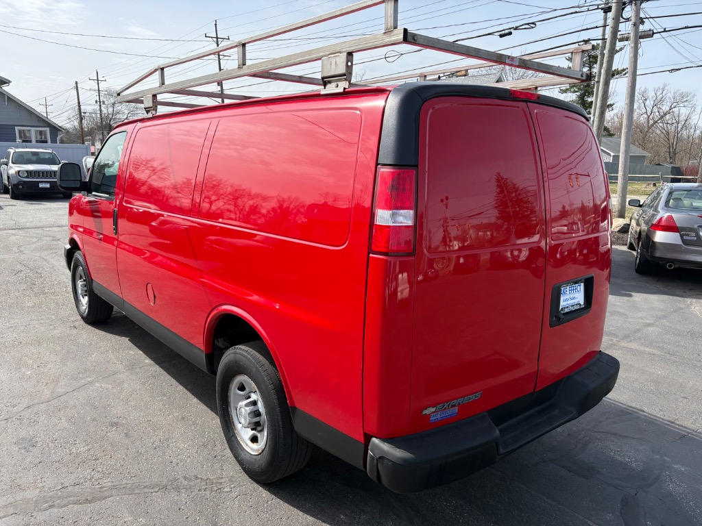 2017 Chevrolet Express Cargo Work Van - Photo 6