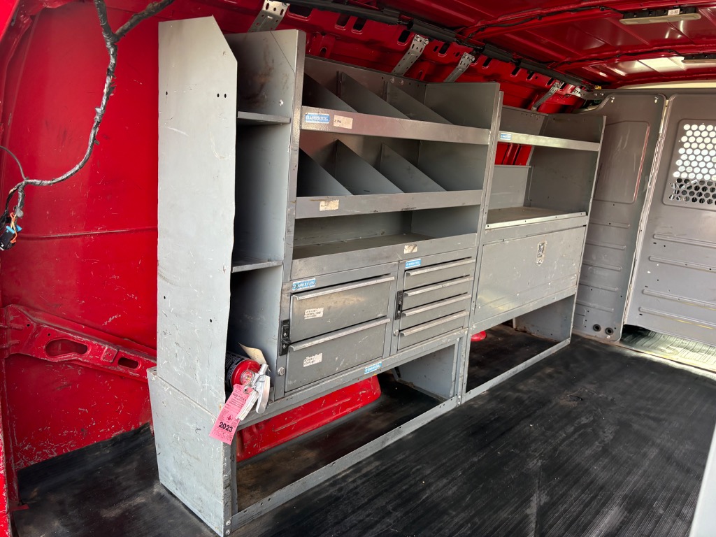 2017 Chevrolet Express Cargo Work Van - Photo 29
