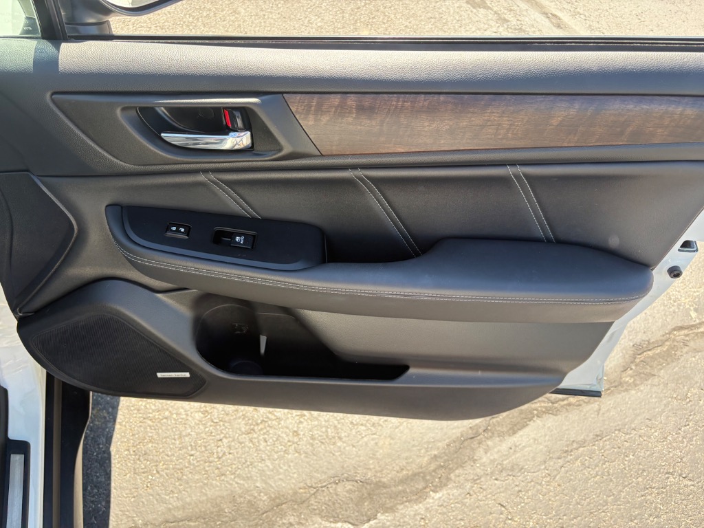 2018 Subaru Outback Limited - Photo 35