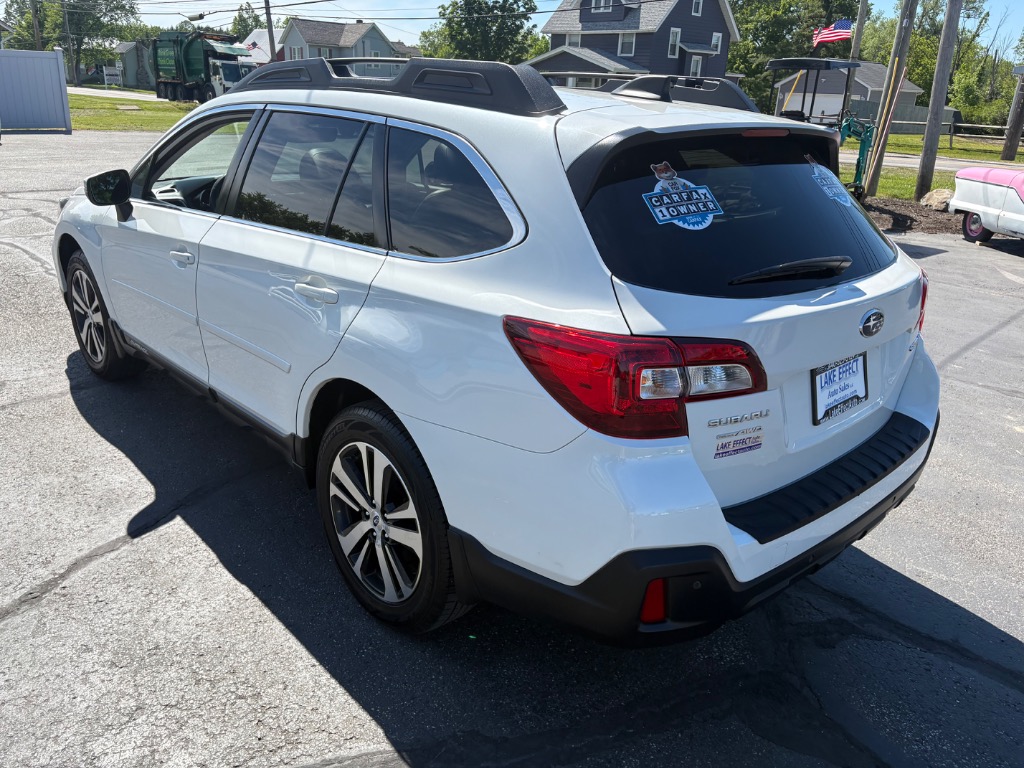 2018 Subaru Outback Limited - Photo 6