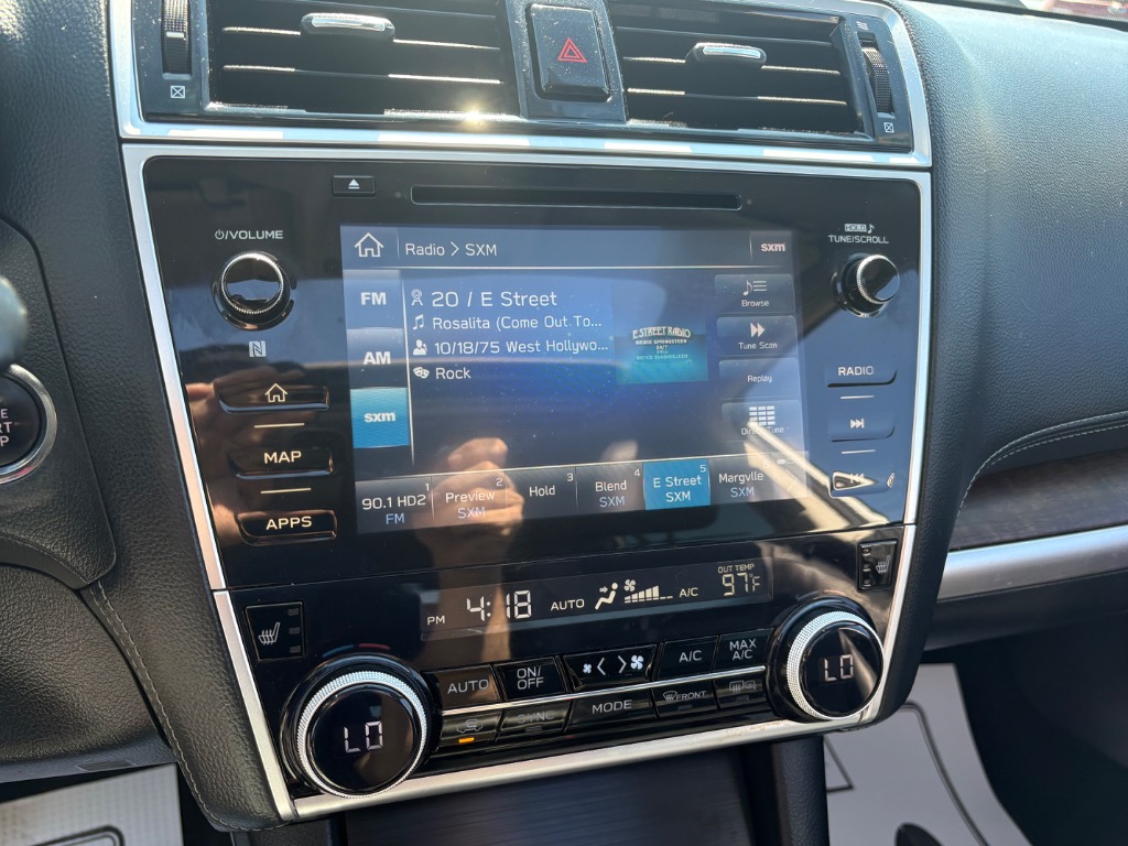 2018 Subaru Outback Limited - Photo 13
