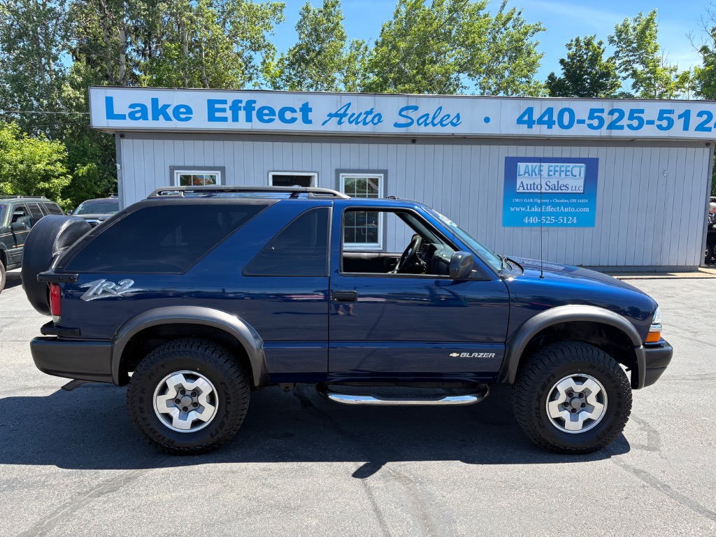 2005 Chevrolet Blazer LS 4WD's photo