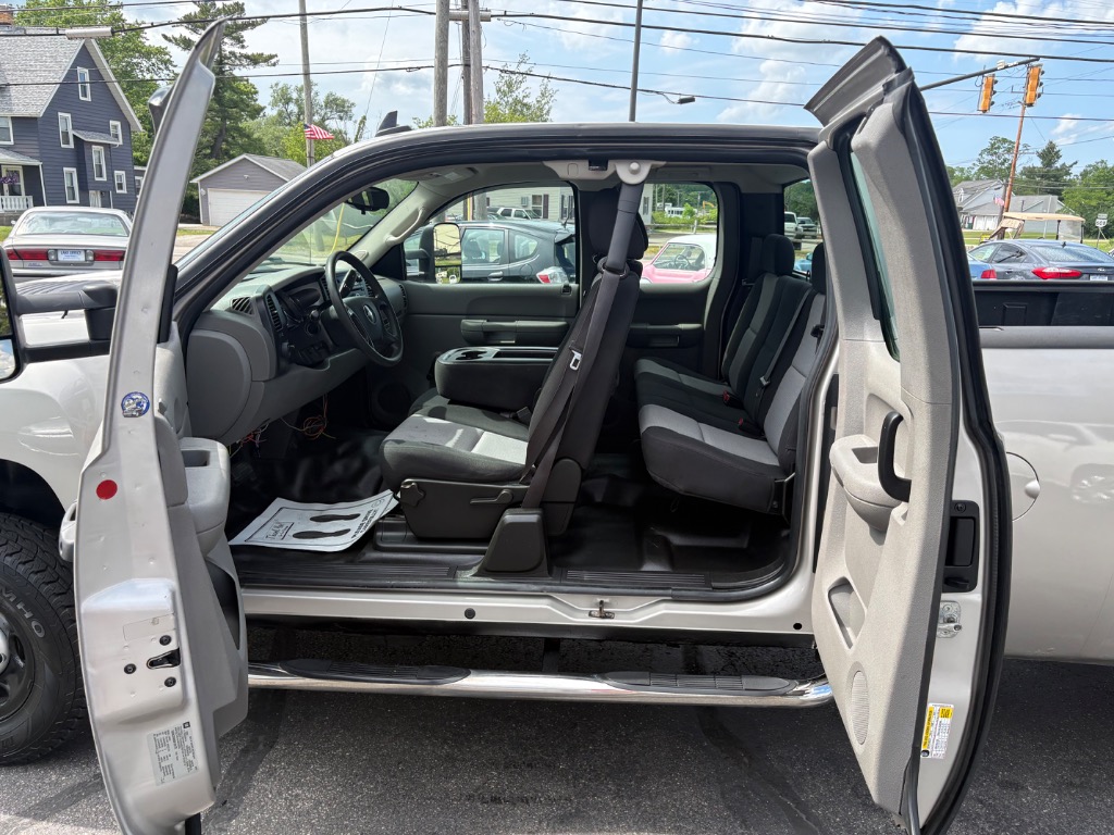 2008 Chevrolet Silverado 2500HD Work Truck - Photo 7