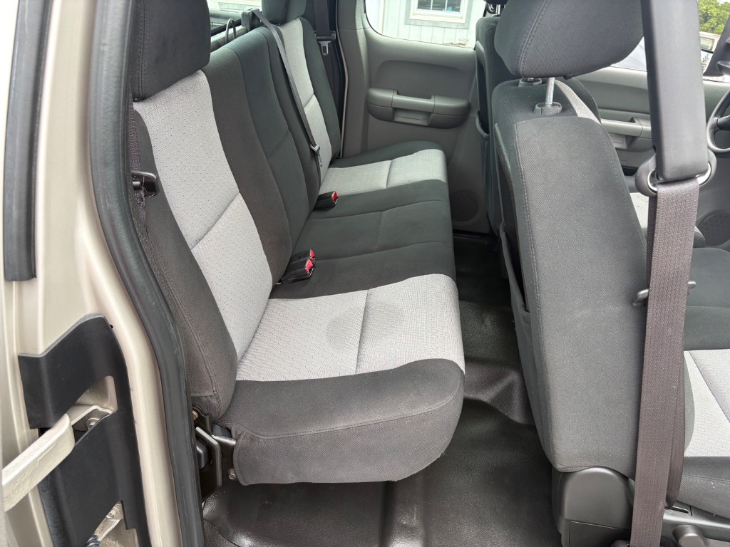 2008 Chevrolet Silverado 2500HD Work Truck - Photo 25