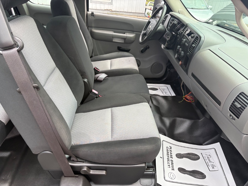 2008 Chevrolet Silverado 2500HD Work Truck - Photo 21