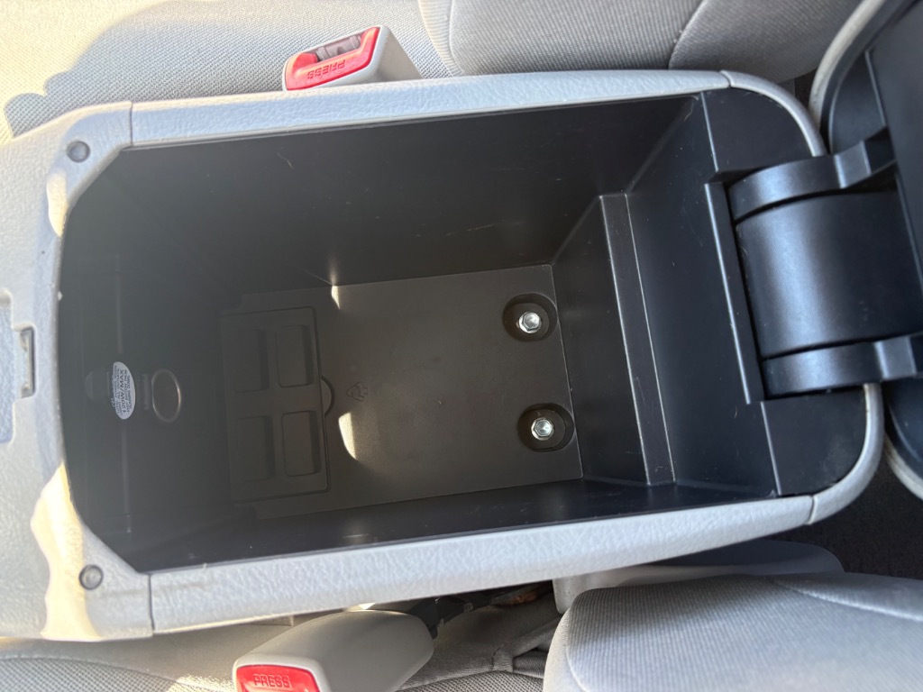2012 Toyota RAV4 Base - Photo 24