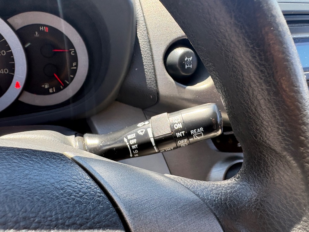 2012 Toyota RAV4 Base - Photo 22