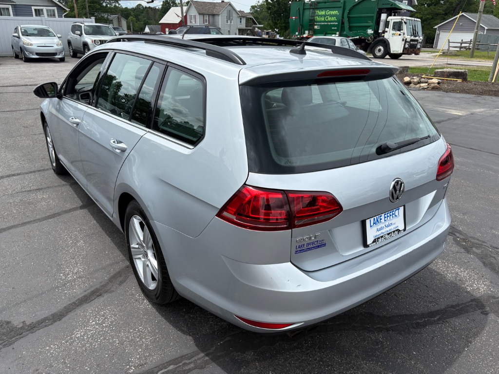 2015 Volkswagen Golf SportWagen 6