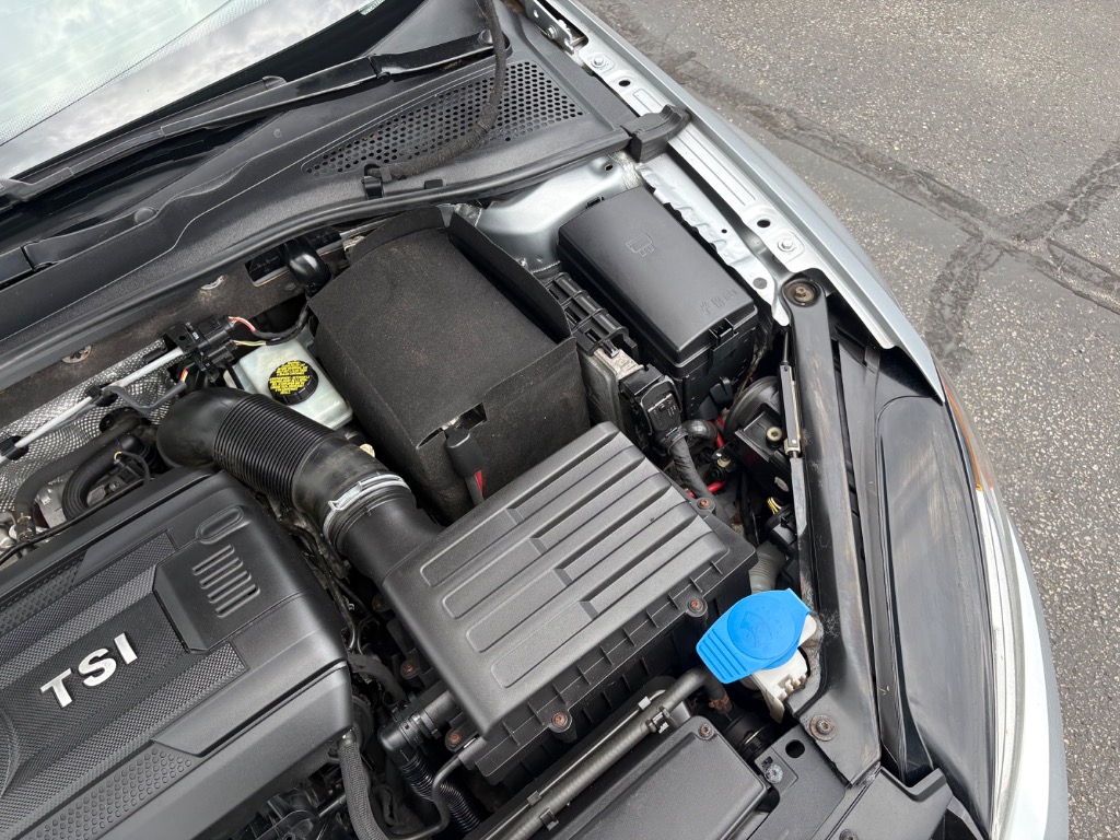2015 Volkswagen Golf SportWagen 48