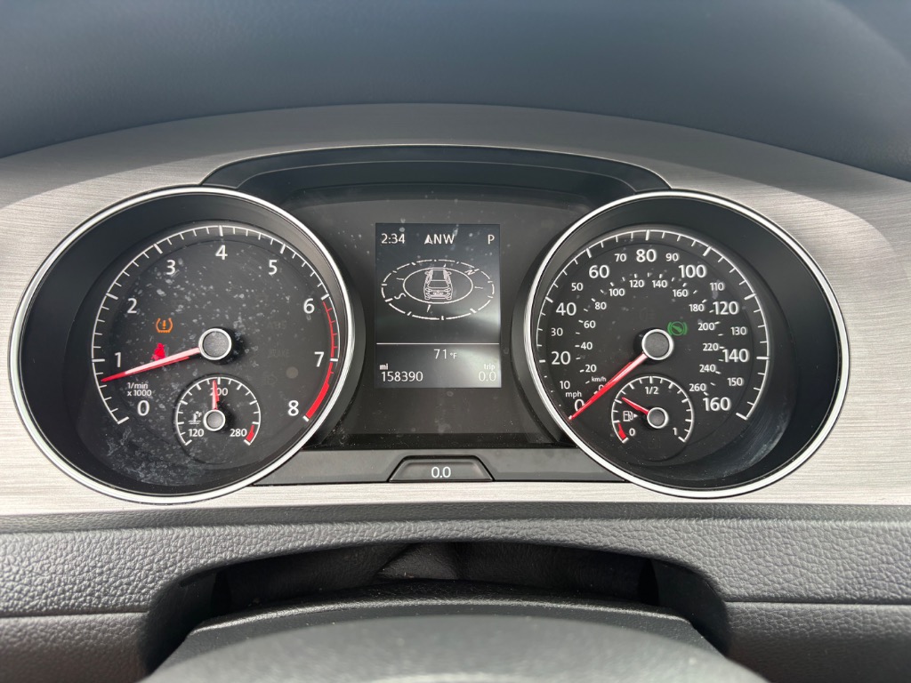 2015 Volkswagen Golf SportWagen 14
