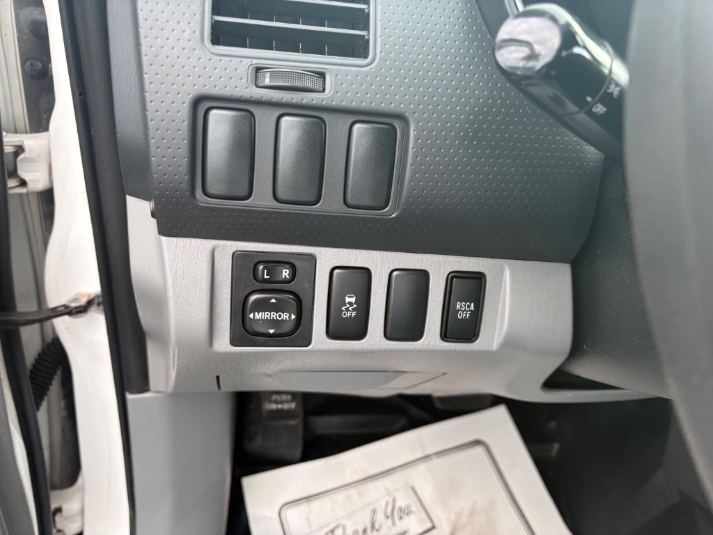 2012 Toyota Tacoma Base - Photo 17