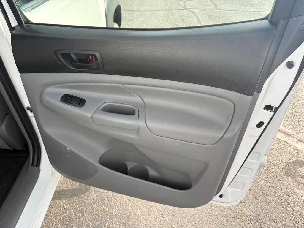 2012 Toyota Tacoma Base - Photo 26