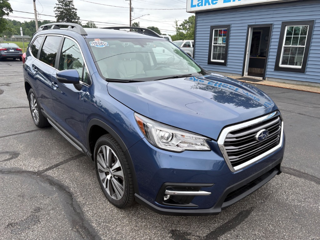 Photo 2 of 2021 Subaru Ascent Limited 7-Passenger