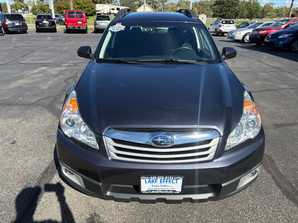 Photo 4 of 2011 Subaru Outback 2.5i Premium