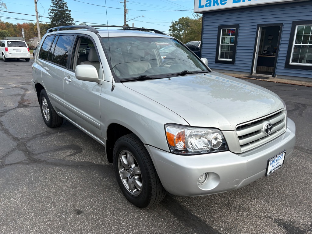 2005 Toyota Highlander Base - Image 2