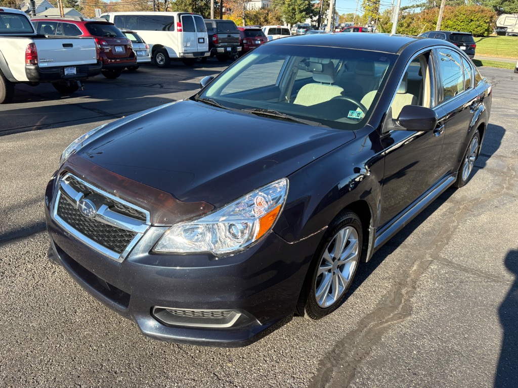 2014 Subaru Legacy 2.5i Premium - Image 4