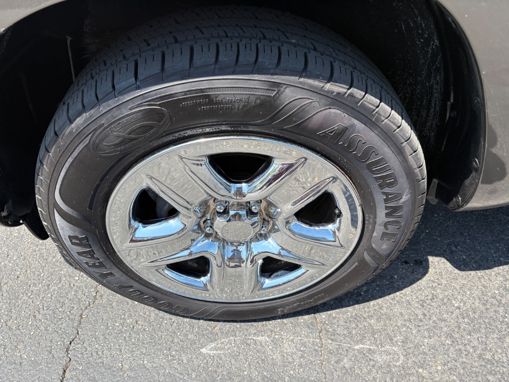 2018 Ford Explorer XLT photo 38