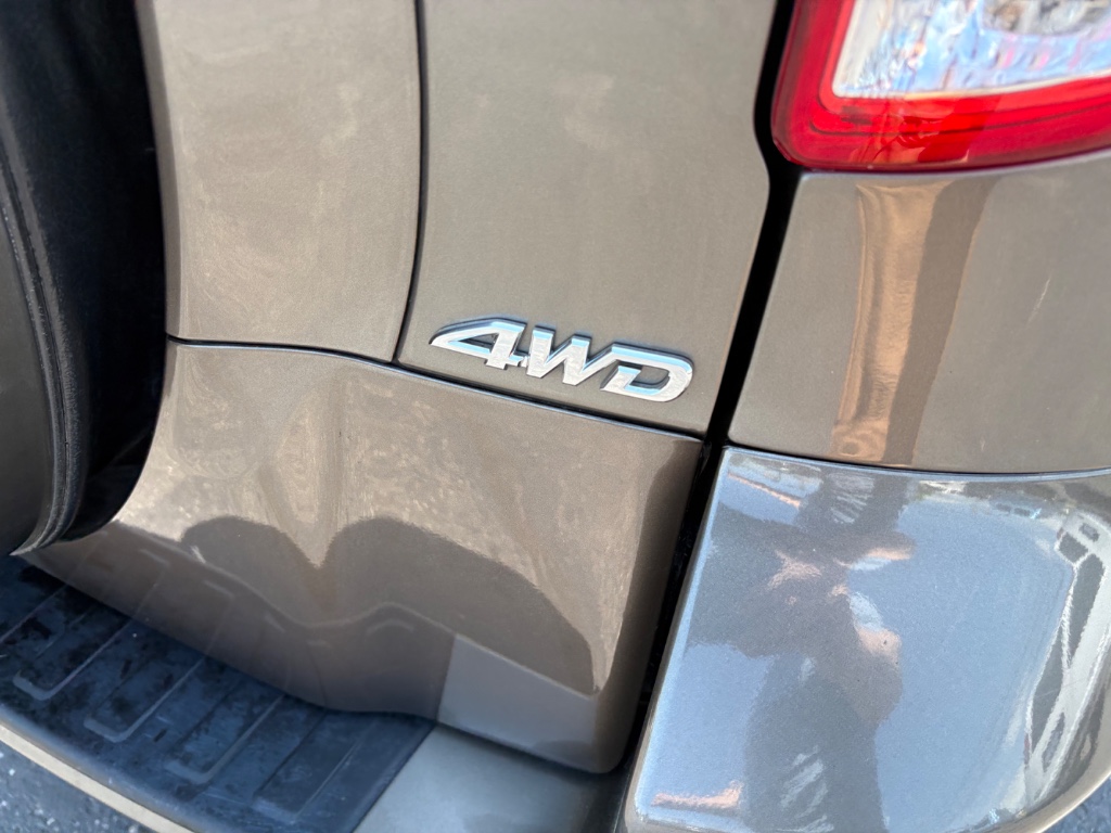 2018 Ford Explorer XLT photo 14