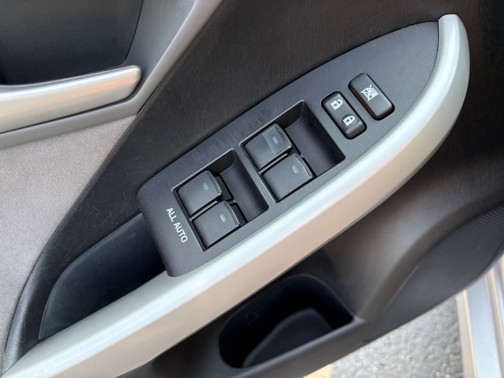 2013 Toyota Prius Two photo 55