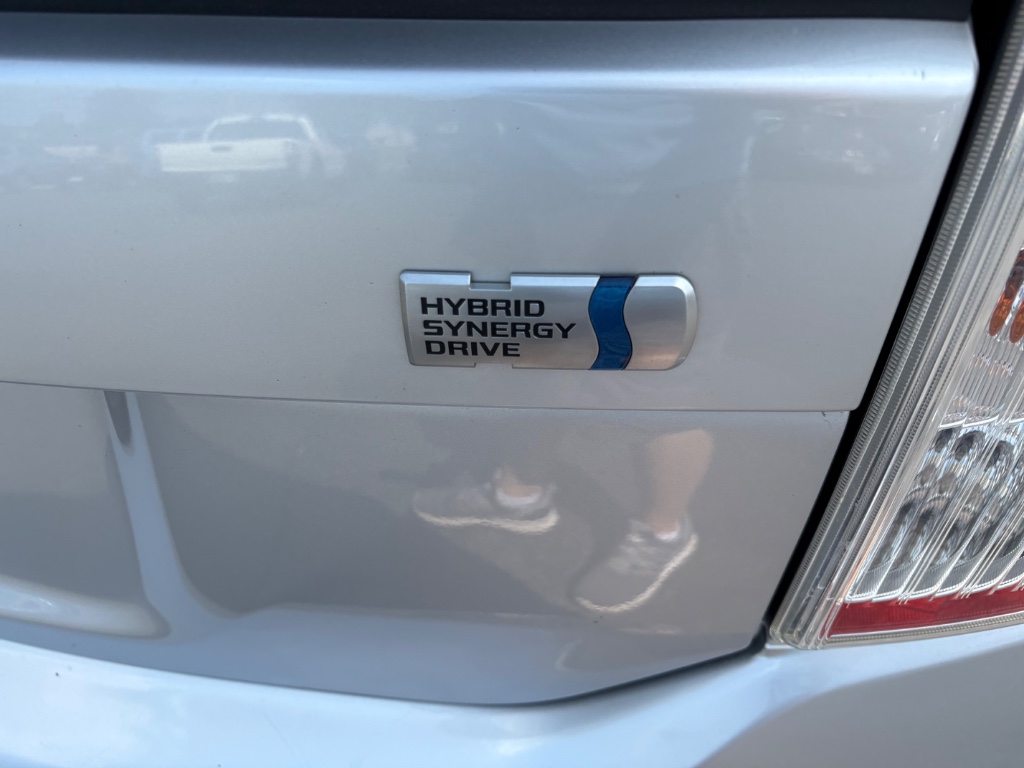 2013 Toyota Prius Two photo 51