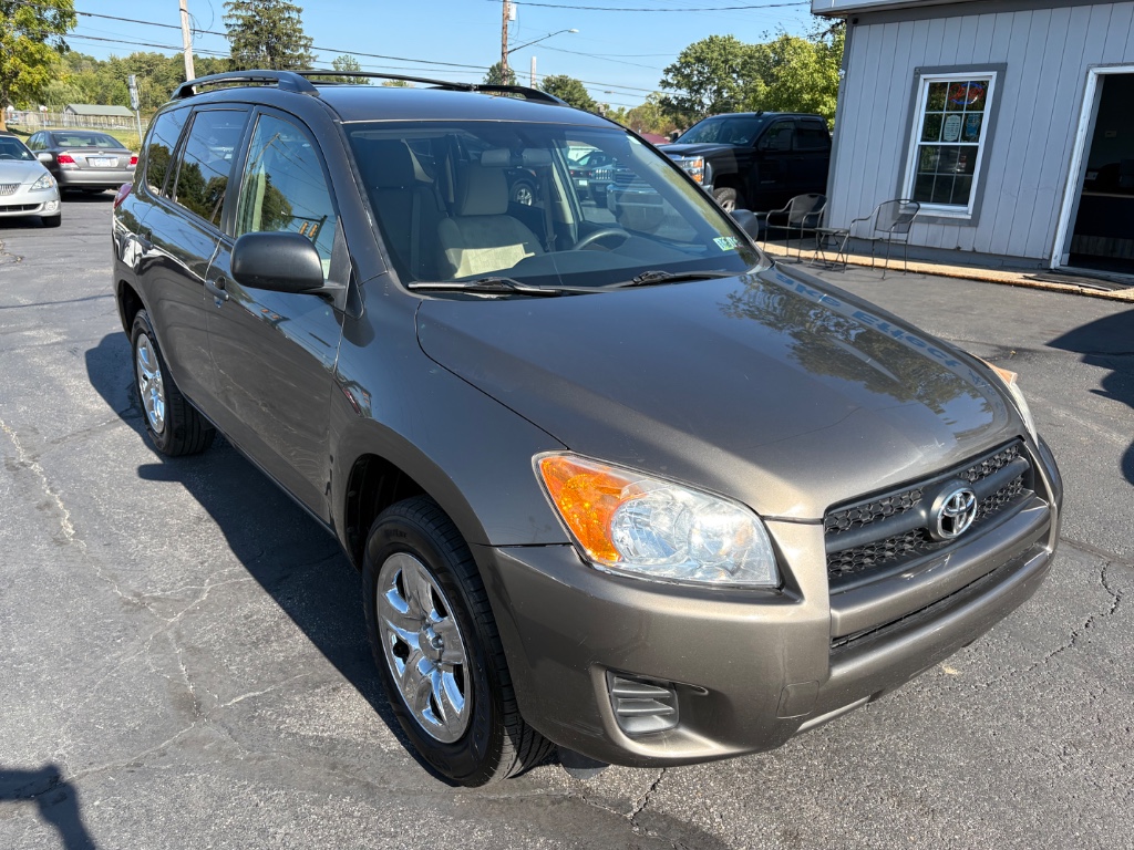 2012 Toyota RAV4 Base photo 2
