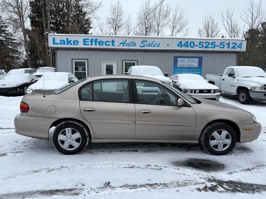 1997 Chevrolet Malibu Base's photo