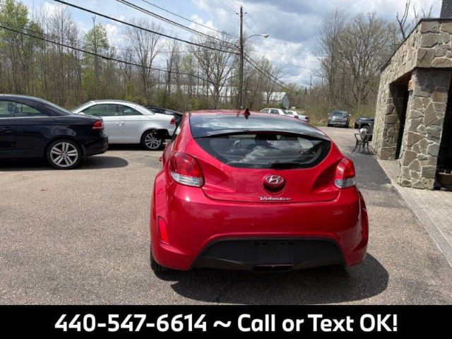 Photo 4 of 2016 Hyundai VELOSTER Base