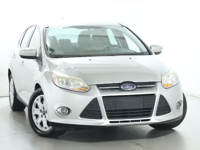 Photo 2 of 2012 Ford Focus SE