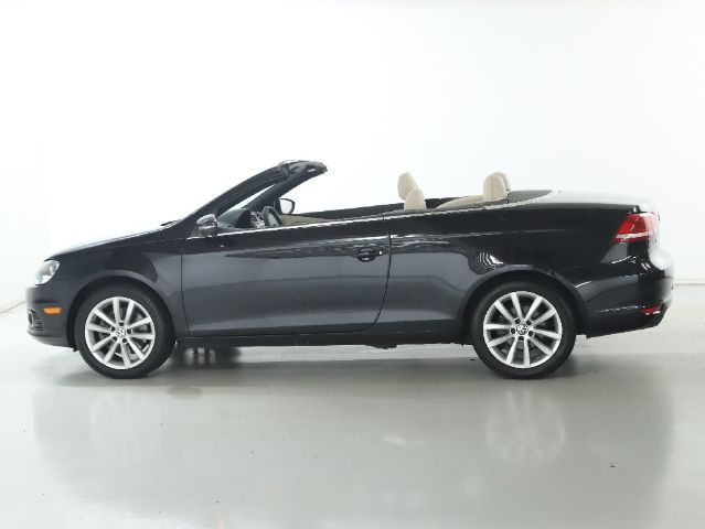 2016 Volkswagen Eos Komfort Edition - Image 4