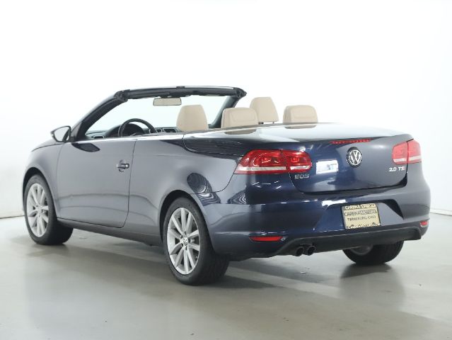 2012 Volkswagen Eos Komfort SULEV - Image 5