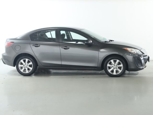 Photo 4 of 2011 Mazda Mazda3 i Touring