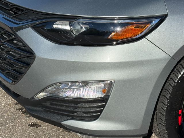 Photo 2 of 2024 Chevrolet Malibu FWD 1LT