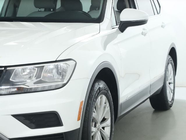 2018 Volkswagen Tiguan 2.0T SEL | 2.0T SE - Image 3
