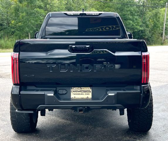 2022 Toyota Tundra Platinum - Image 4
