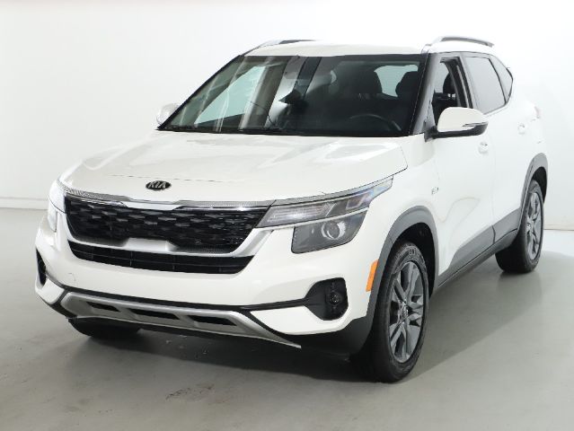 Photo 2 of 2021 Kia Seltos S