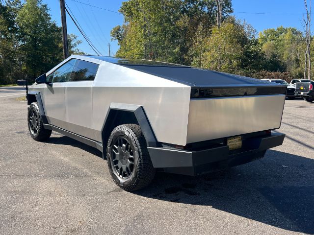 Photo 3 of 2024 Tesla Cybertruck Cyberbeast