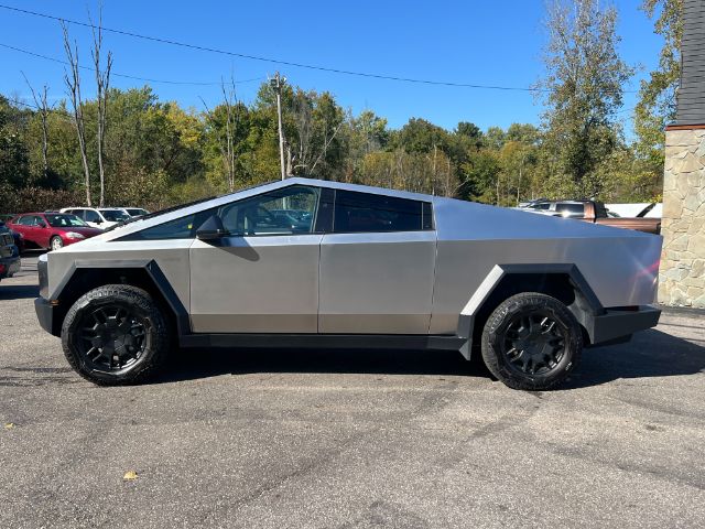 Photo 2 of 2024 Tesla Cybertruck Cyberbeast