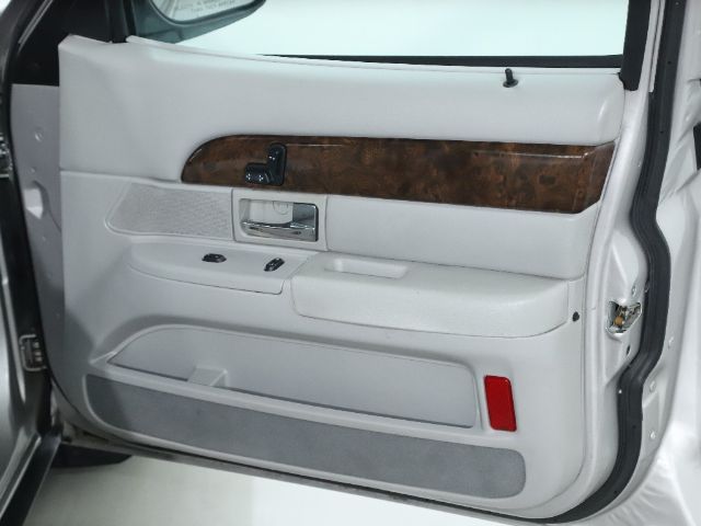 2005 Mercury Grand Marquis LSE - Photo 29