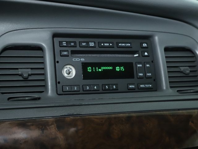 2005 Mercury Grand Marquis LSE - Photo 23