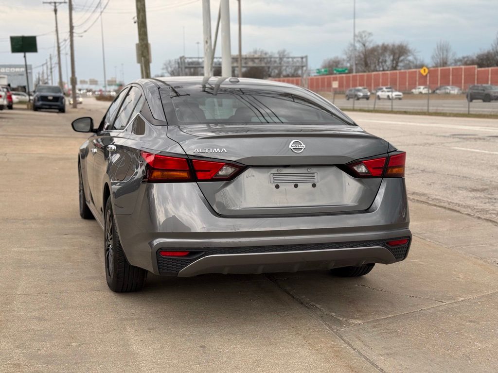 2020 Nissan Altima S - Photo 9