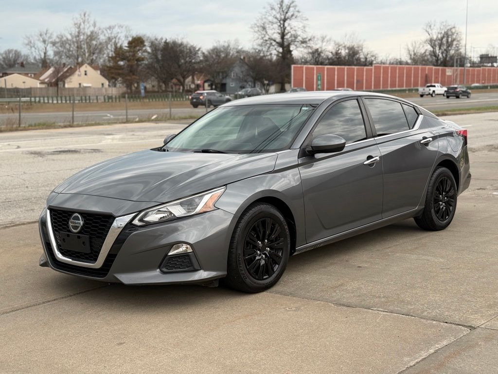 2020 Nissan Altima 2.5 S - Main Image