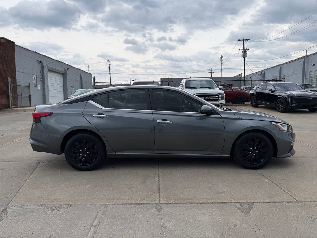 2020 Nissan Altima 2.5 S - Image 5