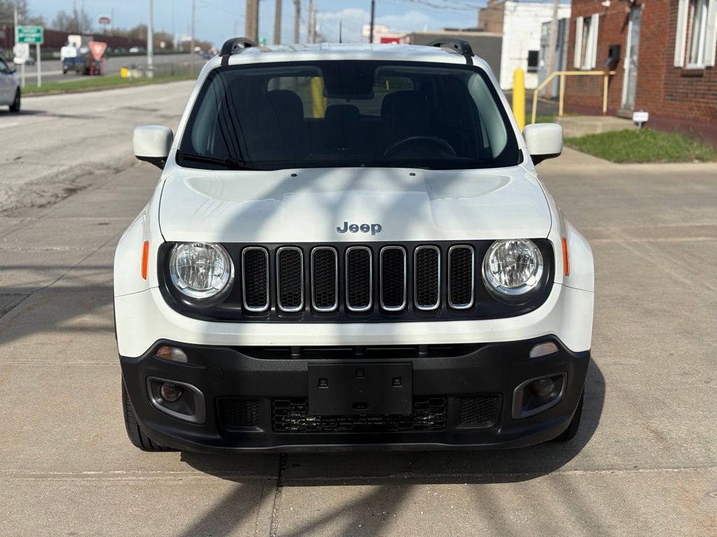 Photo 2 of 2015 Jeep Renegade Latitude