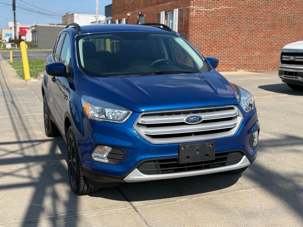 Photo 3 of 2018 Ford Escape SE