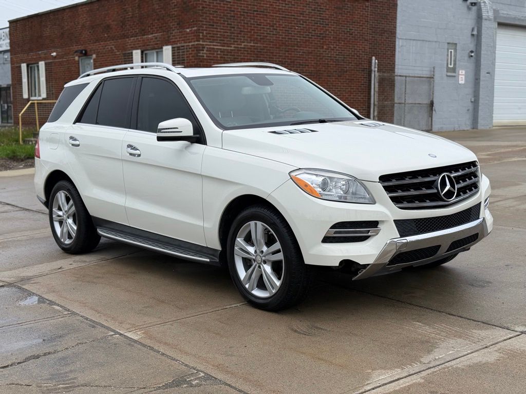 Photo 3 of 2013 Mercedes-Benz M-Class ML 350 BlueTEC