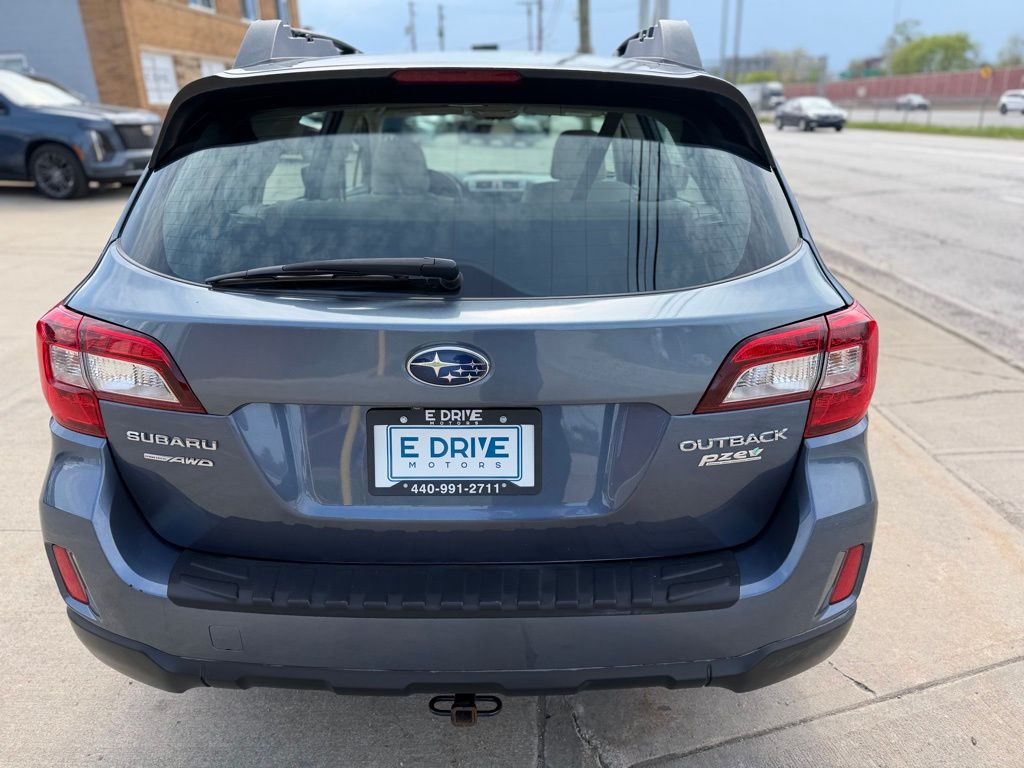 2017 Subaru Outback Base - Photo 6
